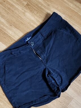American Eagle Outfitters Black Midi Chino Shorts